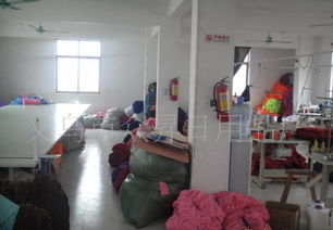 中國義烏眾昇日用品廠推出新款雪尼兒系列產品 錢包、手機包及文具包